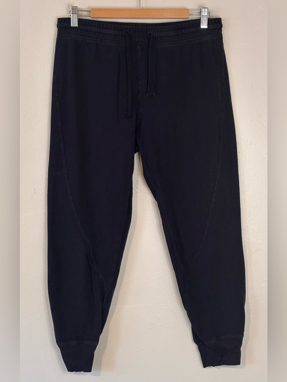 Wilt Twist Shrunken Distressed Black Jogger Sweatpants Women’s Size Medium